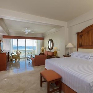 Junior Suite Deluxe Ocean View